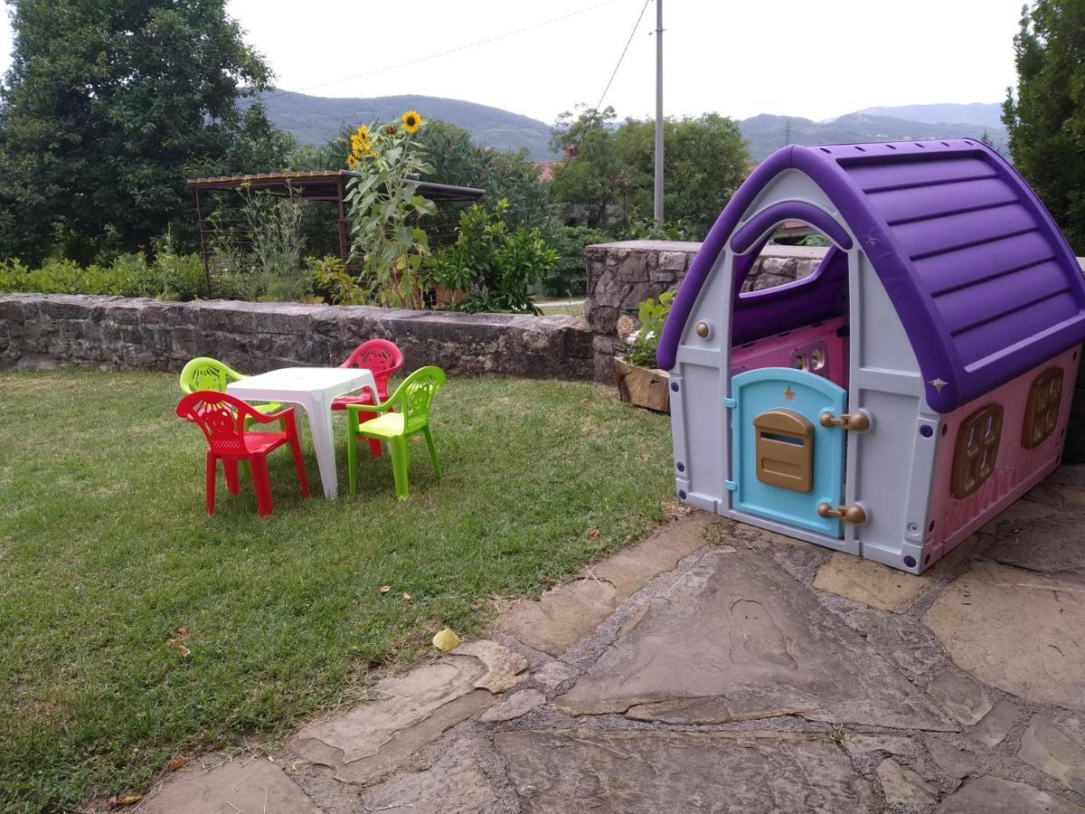 Apartma Kapitanovse Ajdovščina Exterior foto